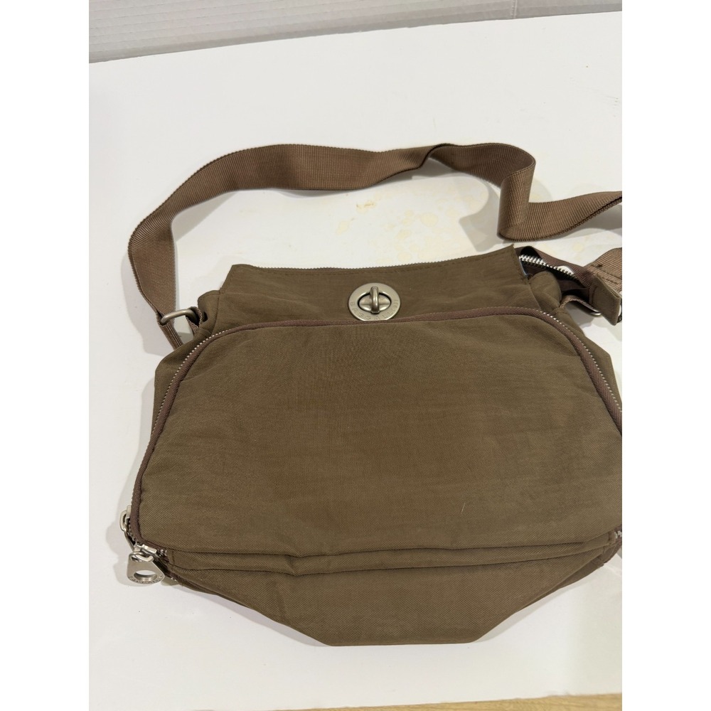 Baggallini Hanover Crossbody Bag Khaki 11" x 9"